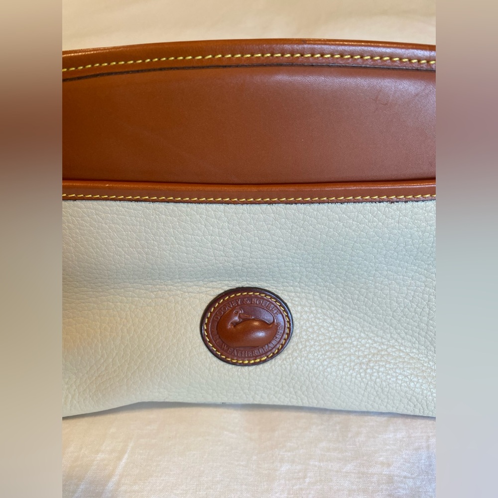 Dooney & Burke Shoulder Bag